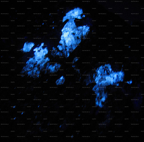 Файл:Sheelite luminescence.jpg