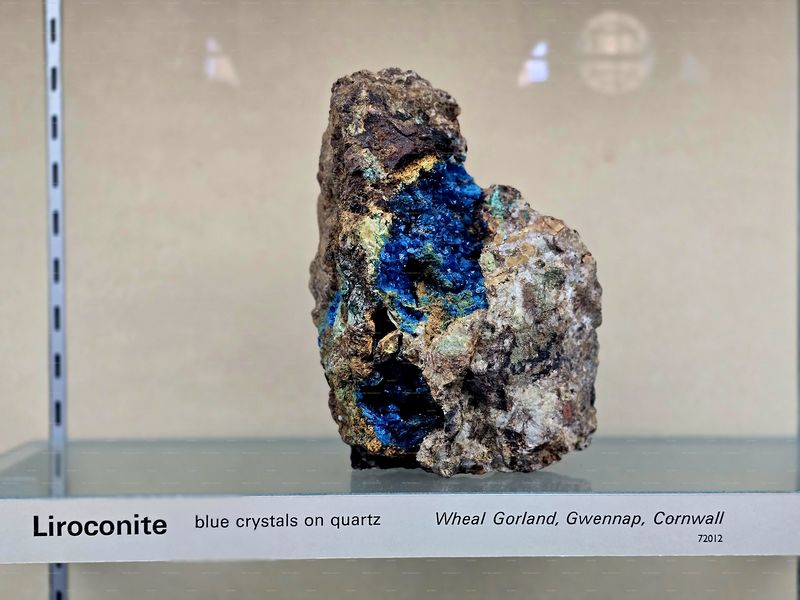 Файл:Liroconite td.jpg